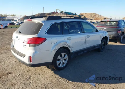 2010 Subaru Outback 2.5I Premium from USA, damaged, VIN 4S4BRBCC4A3313550